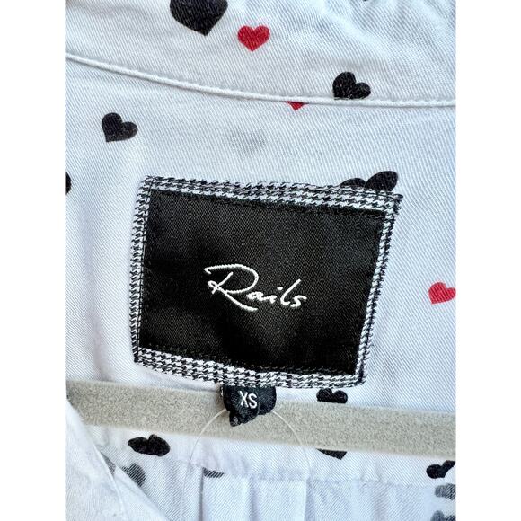 Rails Rocsi Heart Print Long Sleeve Curved Hem Button Down Shirt Top Women's XS - Picture 4 of 7